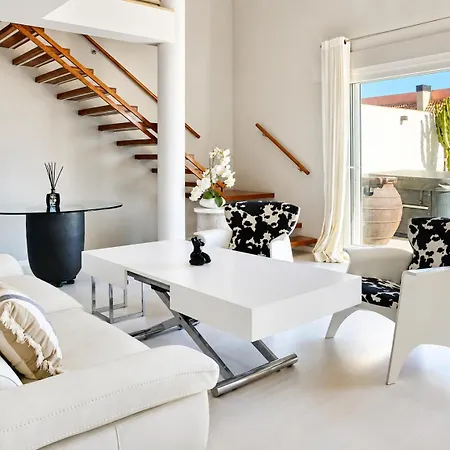 Appartement Atico Prestige Con Gran Terraza, Jacuzzi Y Ubicacion Centrica Con Vistas Al Mar By Family Homes Dénia