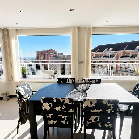 Atico Prestige Con Gran Terraza, Jacuzzi Y Ubicacion Centrica Con Vistas Al Mar By Family Homes Appartement Dénia